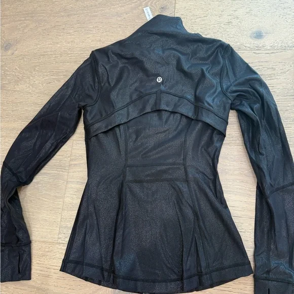 RARE jacket Lululemon define foil Black Activewear Like New - Picture 5 of 6